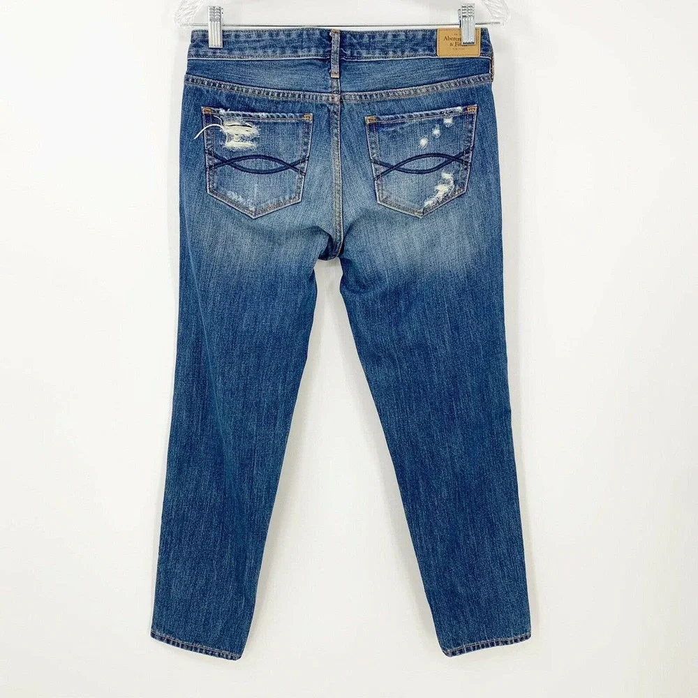 Abercrombie & Fitch Distressed Destroyed Ripped Tapered Jeans Size 4 Medium Wash